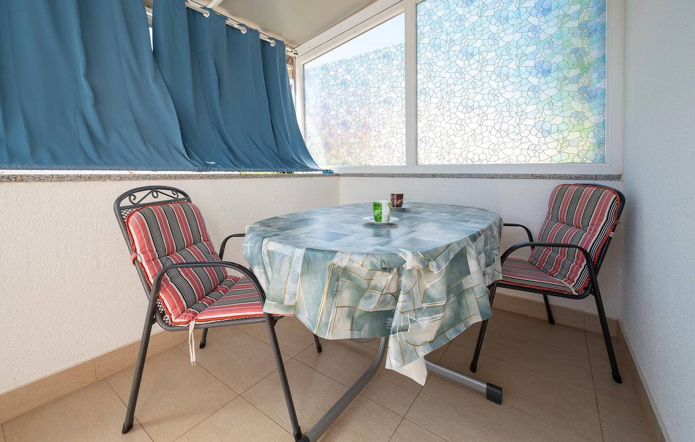 Foto 9 von 22: Gemütliche Ferienwohnung mit Terrasse, WLAN und Parkplatz in der Nähe der Küste und des Stadtzentrums