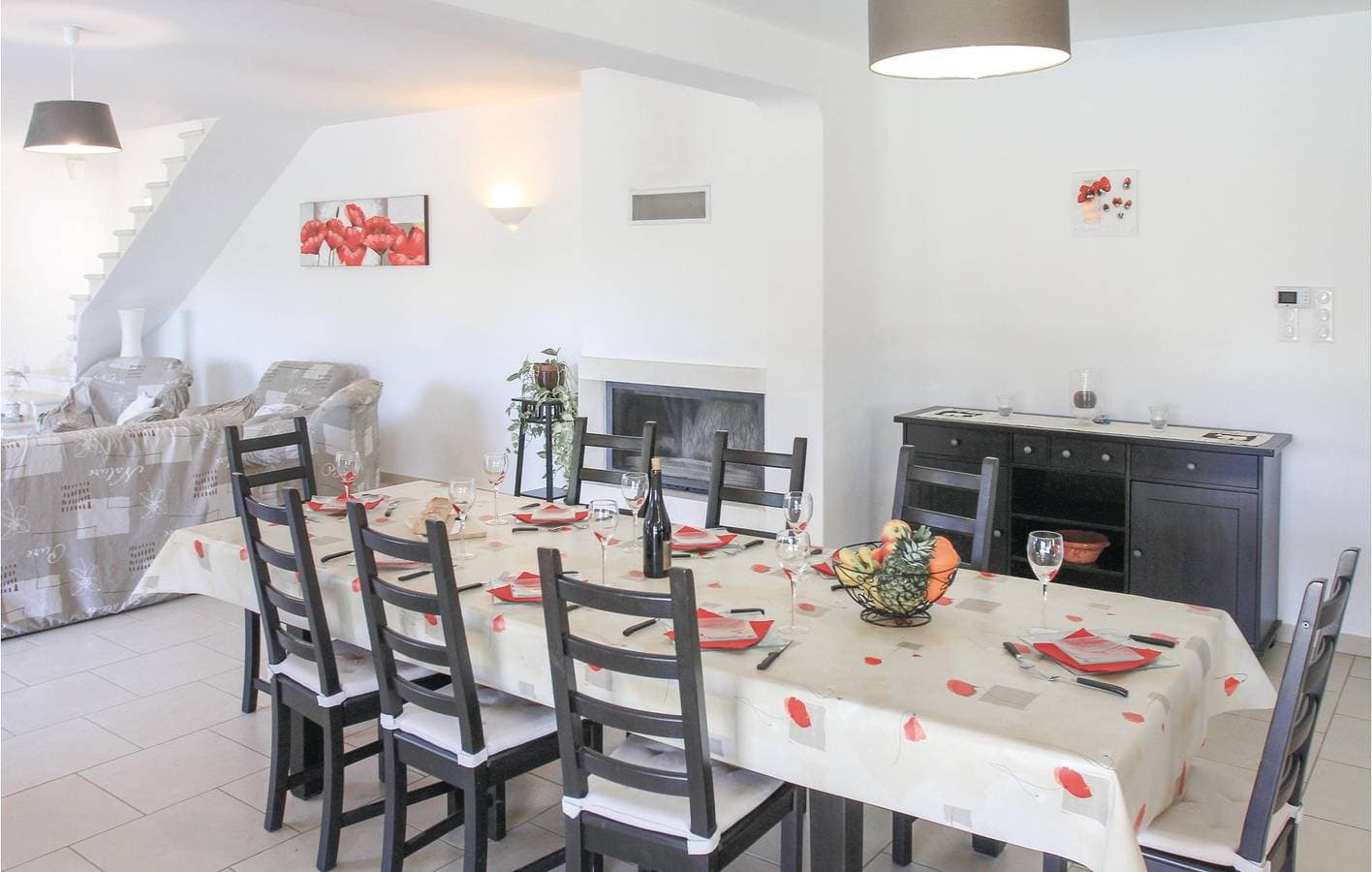 Foto 12 von 18: Apartment mit Bergblick, Parkplatz, Pool und WiFi