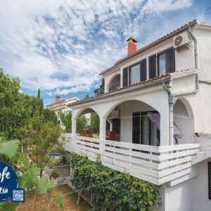 Foto 9 von 31: Ferienwohnung mit Terrasse und Klimaanlage