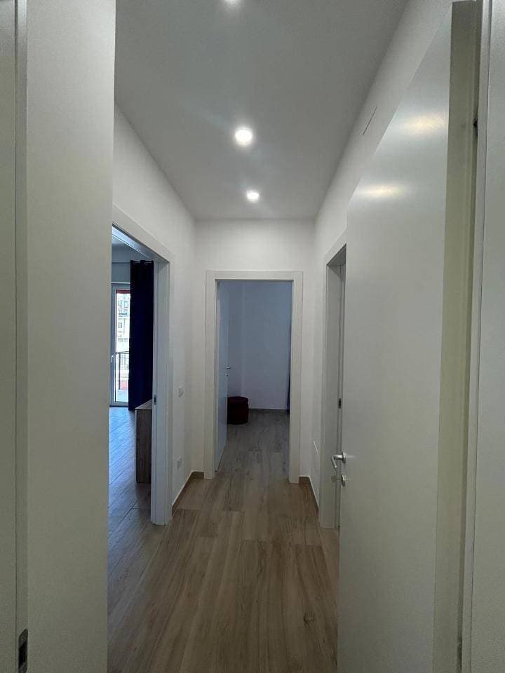 Foto 7 von 18: Twin Room with Private Bathroom