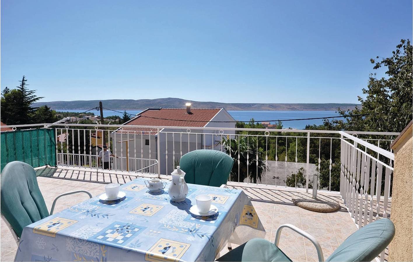 Foto 2 von 20: Gemütliches Apartment mit Meerblick, Terrasse und Küche, 2 km vom Strand entfernt