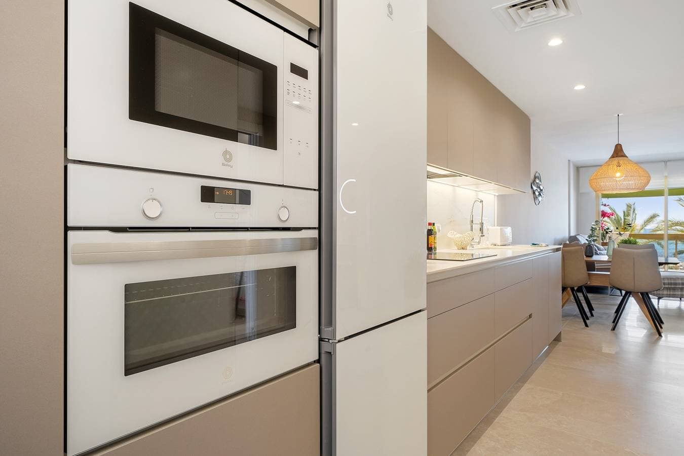 Foto 13 von 28: Ferienwohnung 'Pelicano' mit Meerblick, WLAN und Klimaanlage