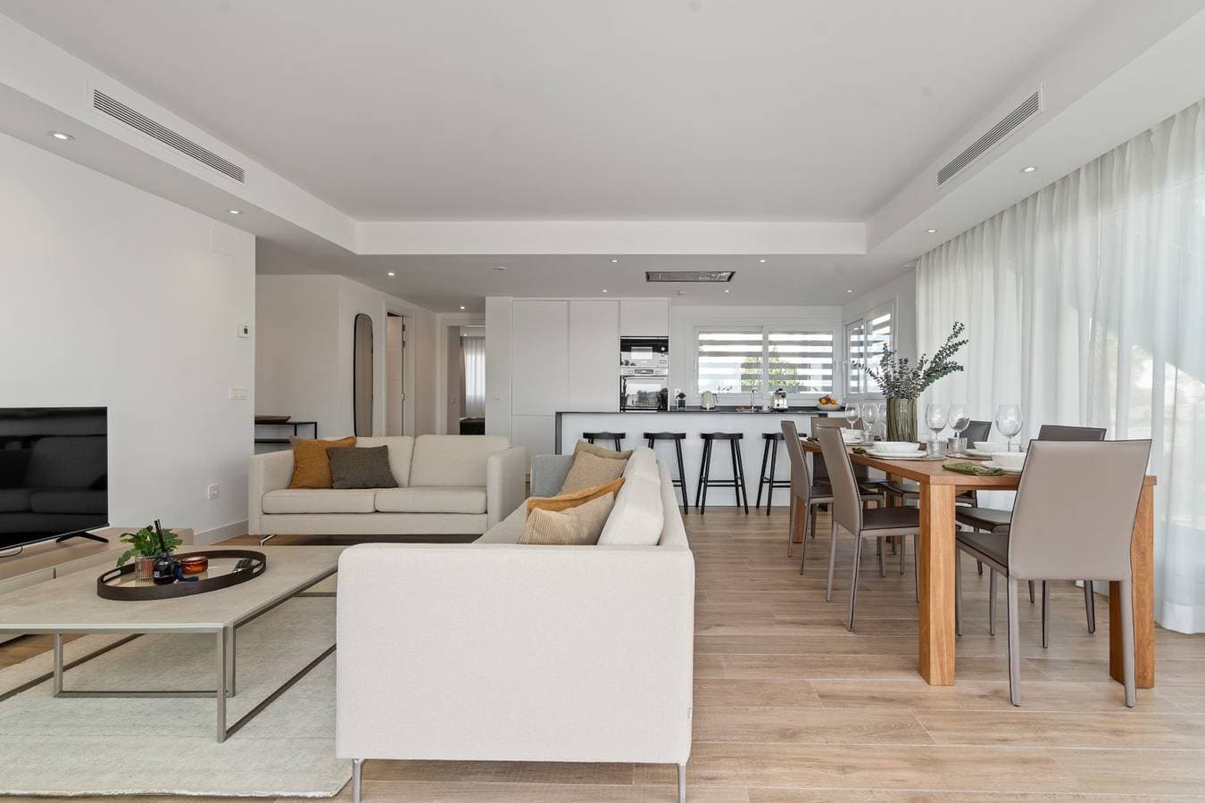 Foto 10 von 43: Spacious 2-bed & Solarium Alcazaba Lagoon