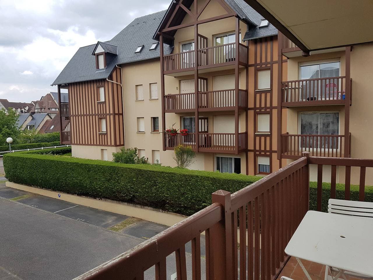 Foto 12 von 13: 2-Zimmer-Wohnung in Strandnähe, großer Balkon, ruhige Lage, Parkplatz - Cabourg