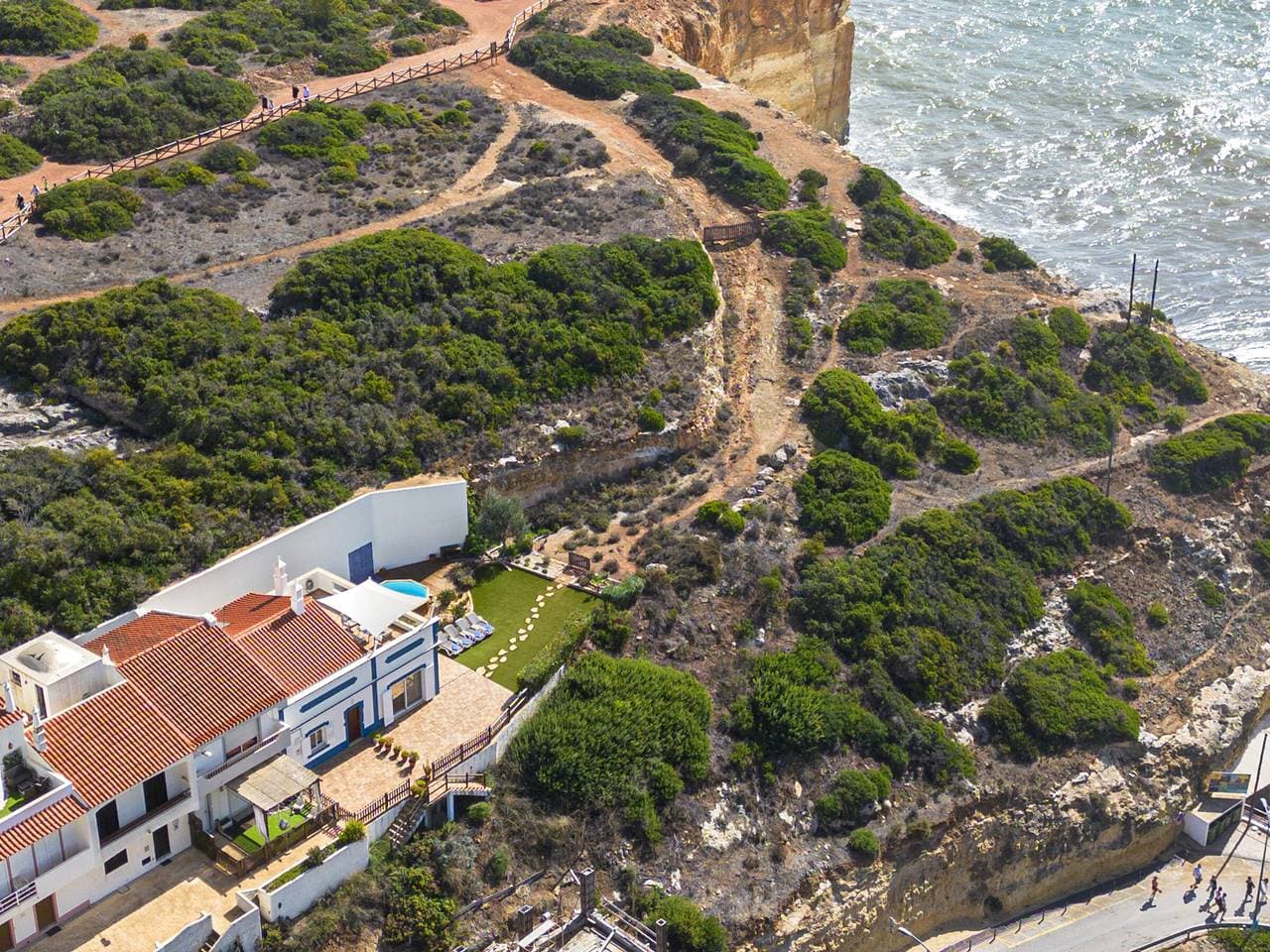 Foto 6 von 29: Geräumiges Strandhaus mit Terrasse in Benagil