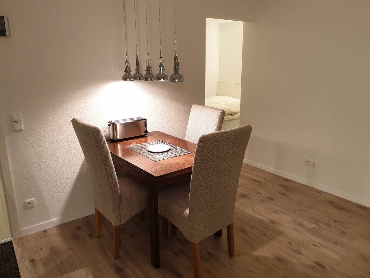 Foto 6 von 23: Apartment „FeWo Tessi“ mit Gemeinschaftsgarten und WLAN