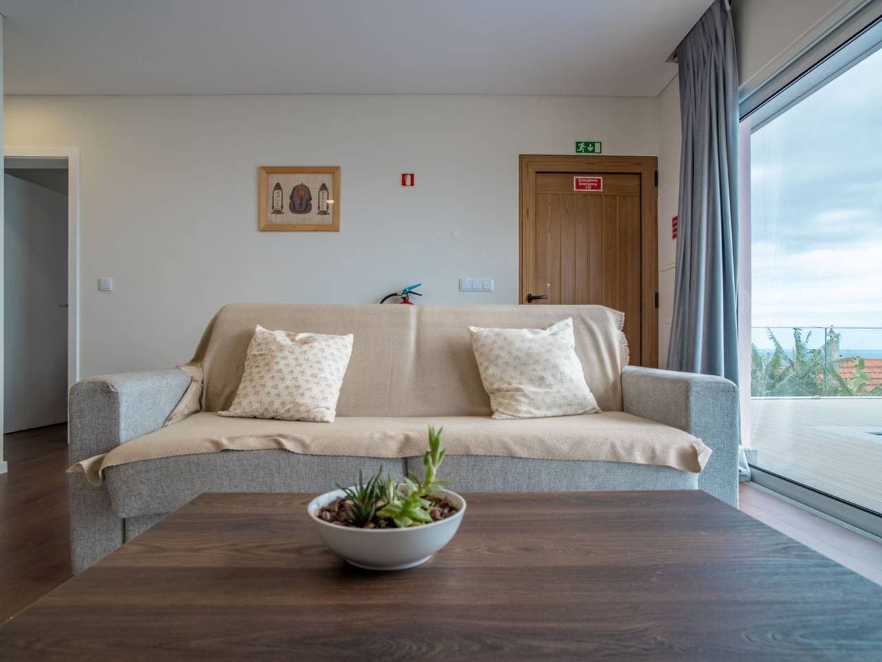 Foto 12 von 38: "Villa Azinhaga" mit Waschmaschine
