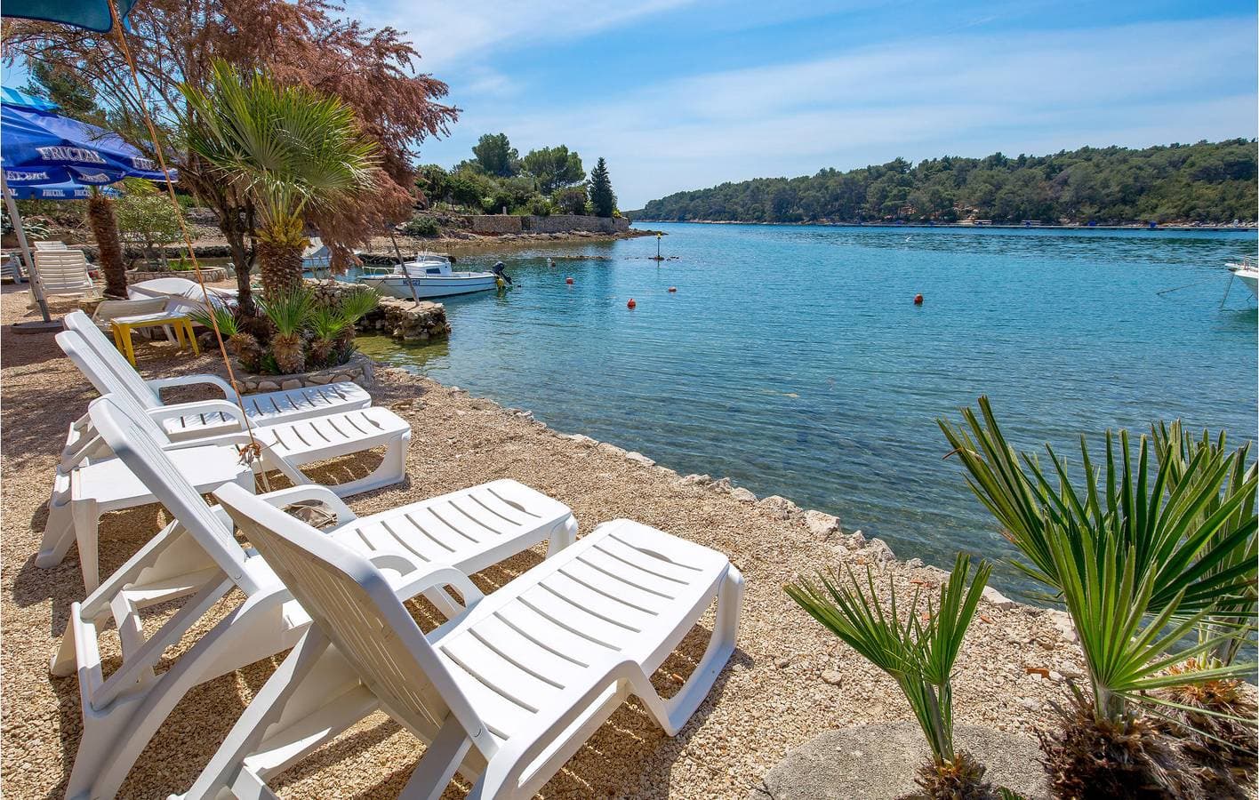Foto 9 von 29: Gemütliche Ferienwohnung, 600 m vom Campingplatz Baldarin Beach entfernt, mit Terrasse und Parkplatz