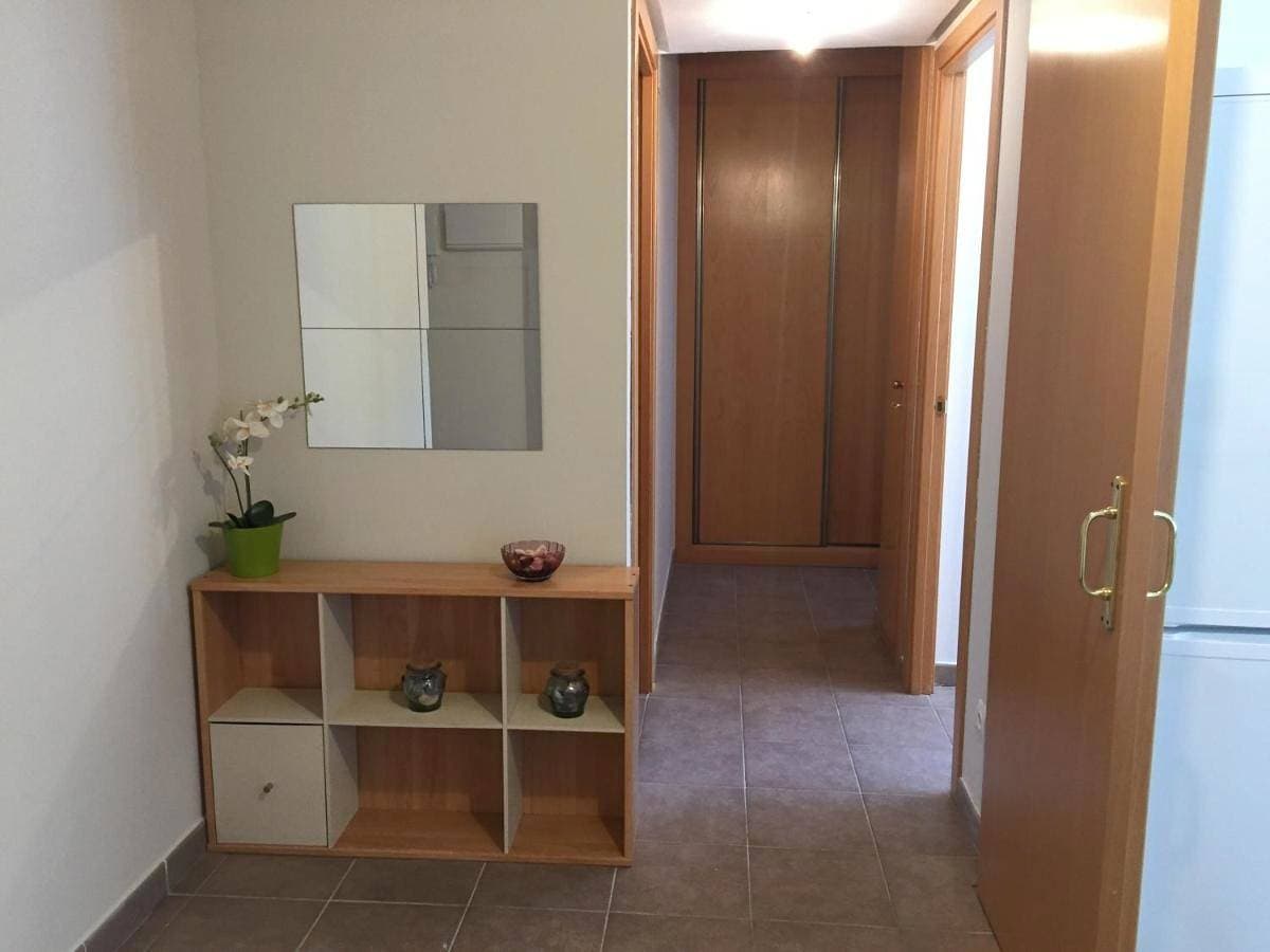 Foto 5 von 36: Two-Bedroom Apartment