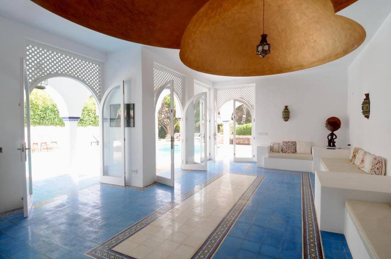 Foto 4 von 5: Villa
