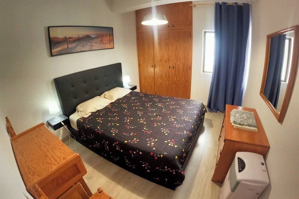 Foto 5 von 30: Algarve, modern T1apartment with/balcony Quarteira
