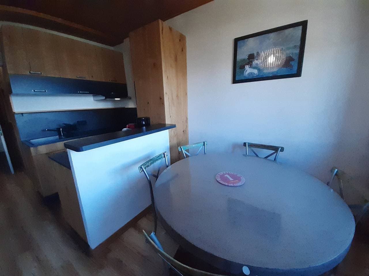 Foto 4 von 20: 2* T2 in Courchevel, Pistenaccess, Parkplatz, Talblick, 4 Pers.