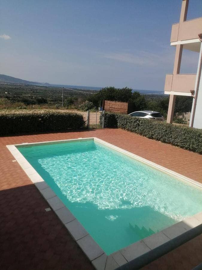 Appartamento con splendida vista mare 1