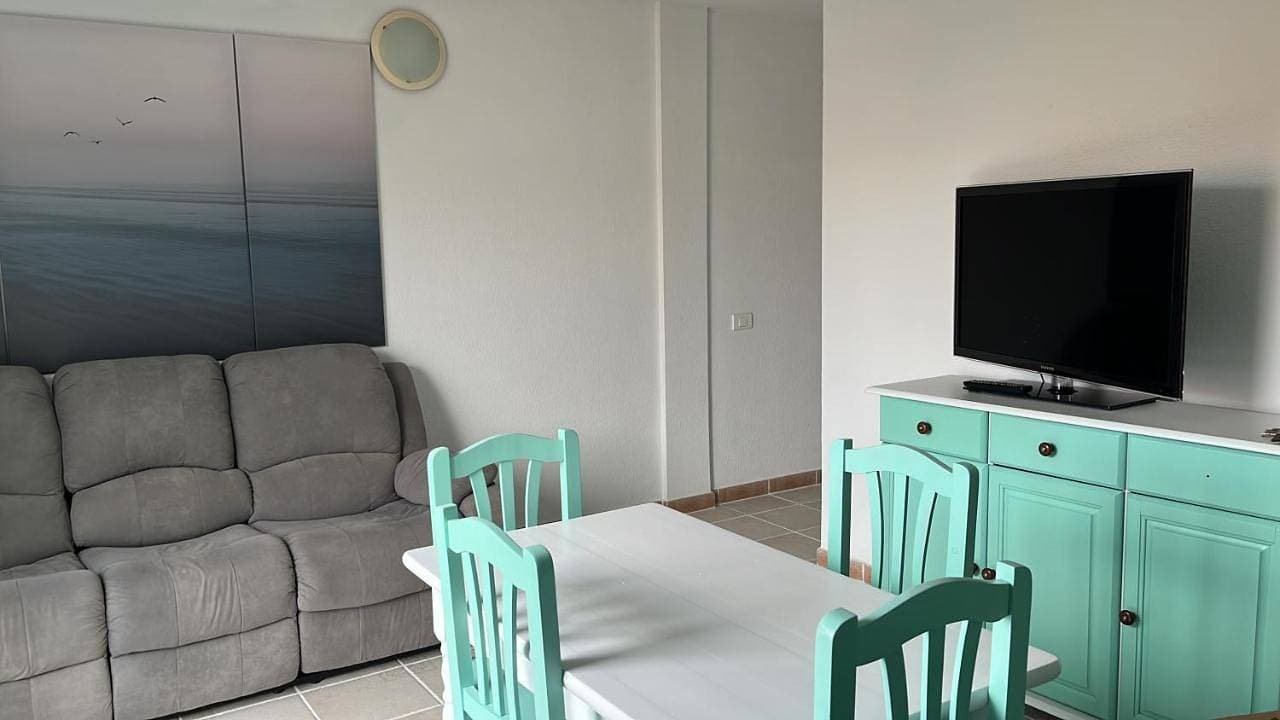 Foto 12 von 14: Two-Bedroom Apartment