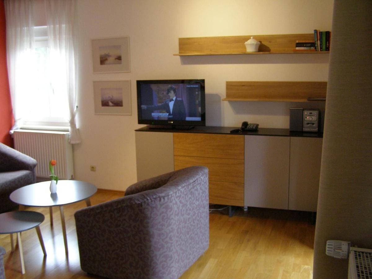 Foto 5 von 18: Two-Bedroom Apartment