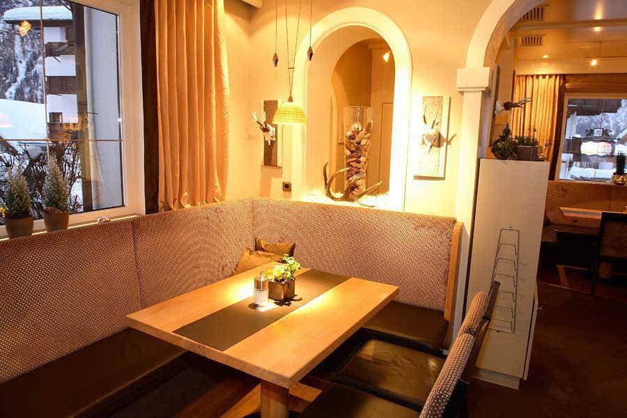 Foto 3 von 20: Doppelzimmer mit Dusche, Wc und Balkon