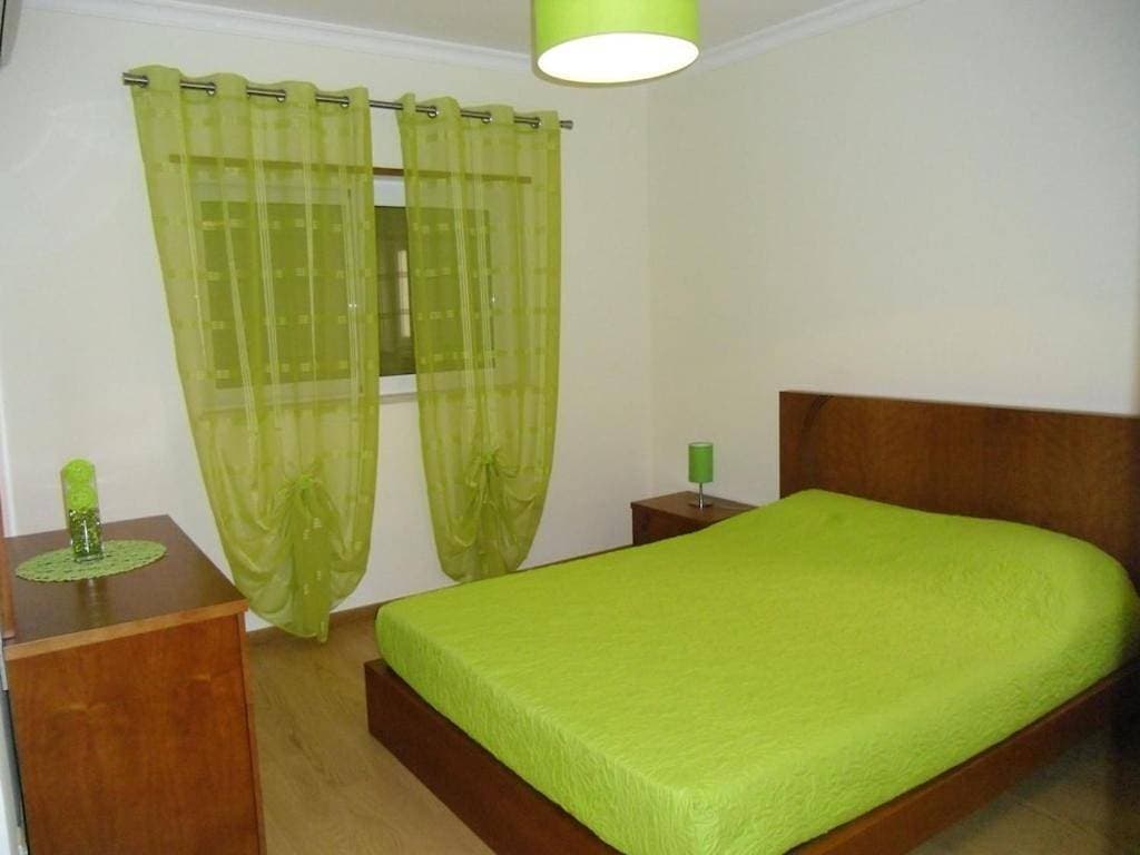 Foto 5 von 5: Five-Bedroom House