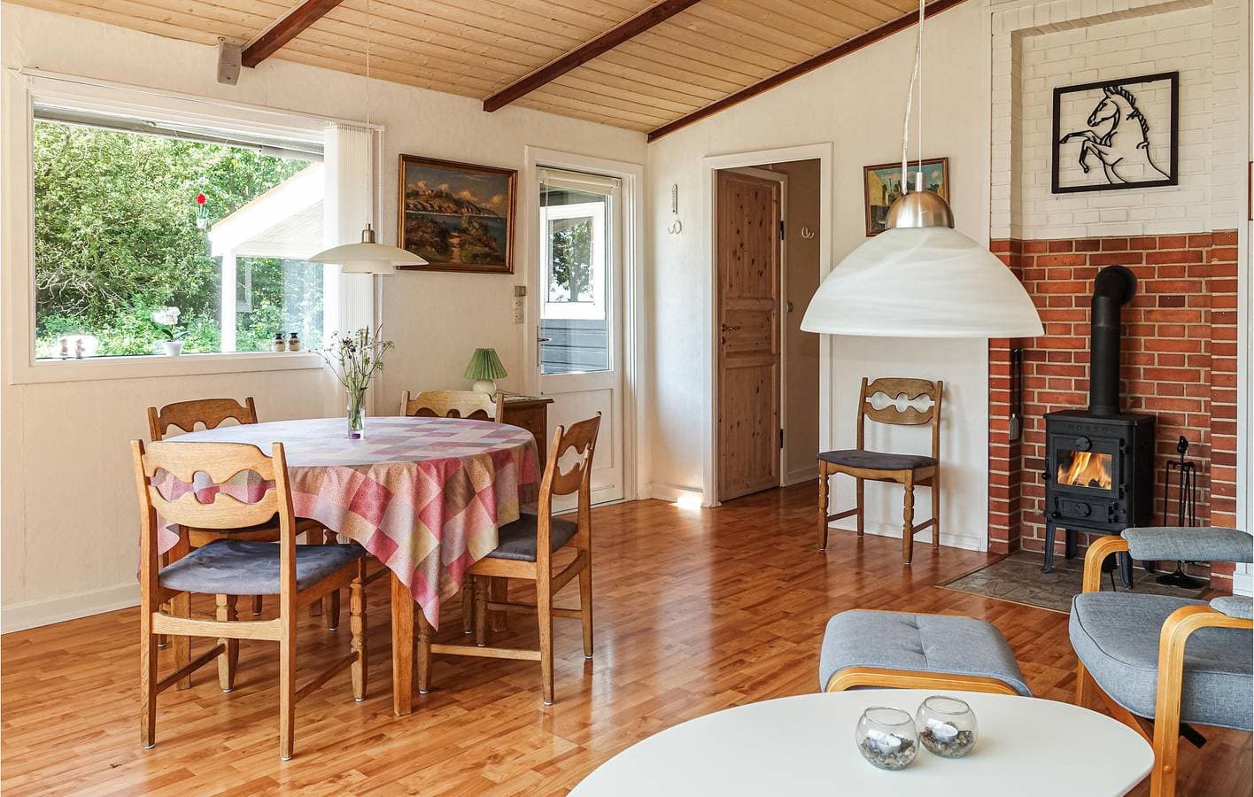 Foto 9 von 30: Ferienhaus für 4 Personen mit Terrasse