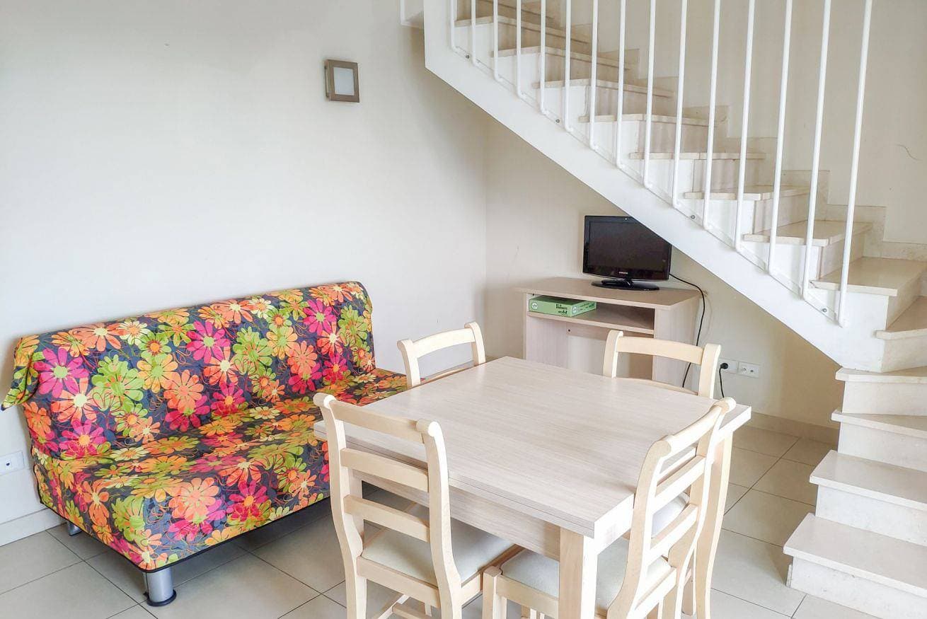 Foto 12 von 33: Ferienwohnung für 6 Personen mit Balkon/Terrasse