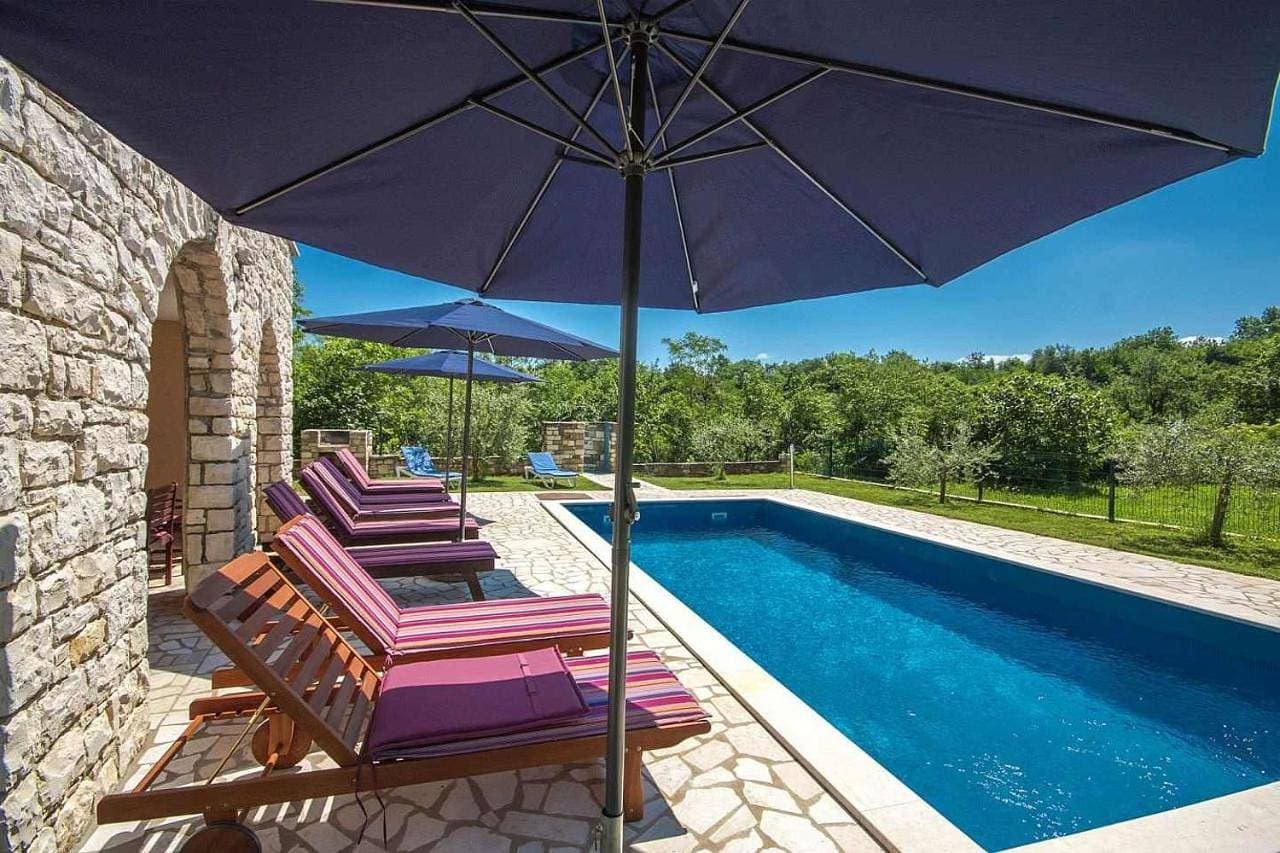 Foto 8 von 41: Villa with Private Pool