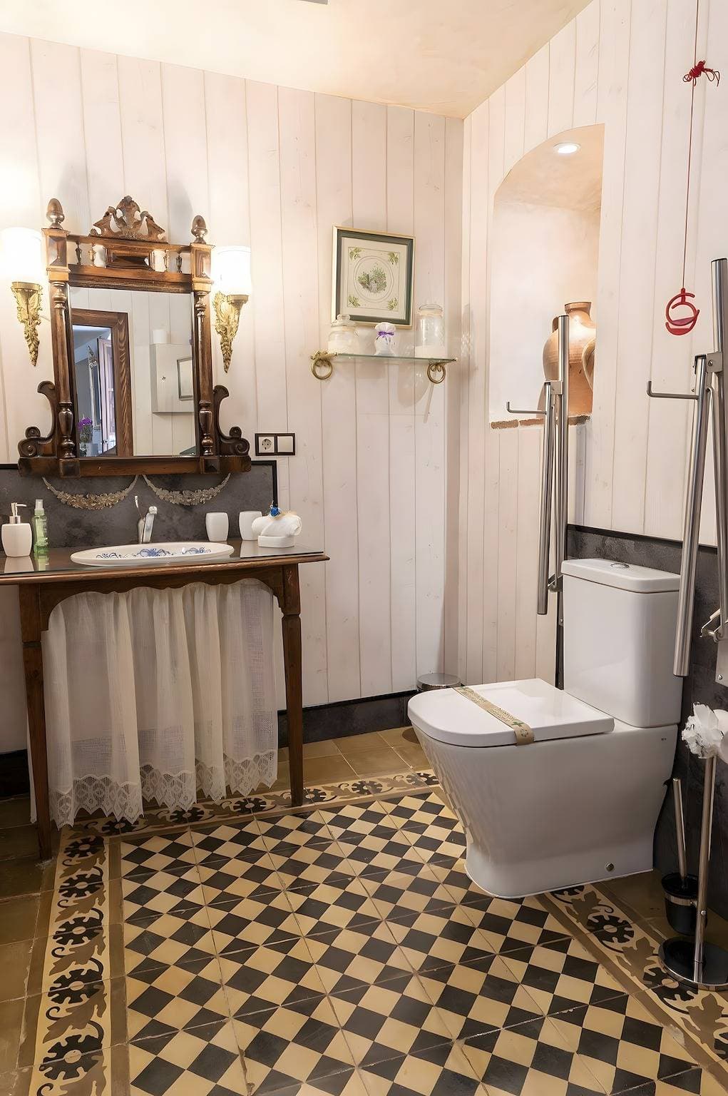 Foto 7 von 15: Zimmer 'Mencía' mit Gemeinschaftspool, Gemeinschaftsterrasse und Wi-Fi