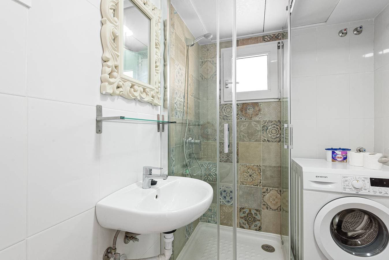 Foto 9 von 30: Ferienwohnung 'Carihuela Palace Beach' mit privatem Pool, Wi-Fi und Klimaanlage