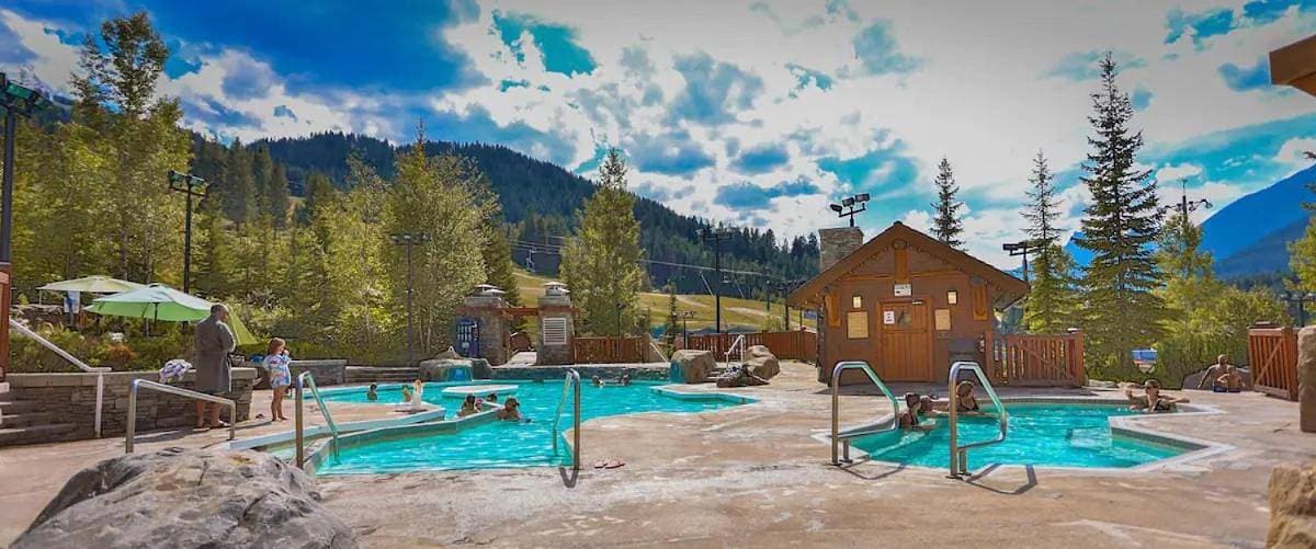 Foto 2 von 54: Three-Bedroom Apartment
