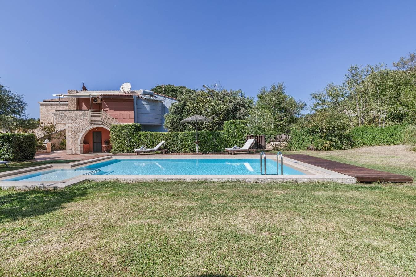 Foto 11 von 40: Villa „Neriana – Gartenparadies“ mit Bergblick, WLAN und Klimaanlage