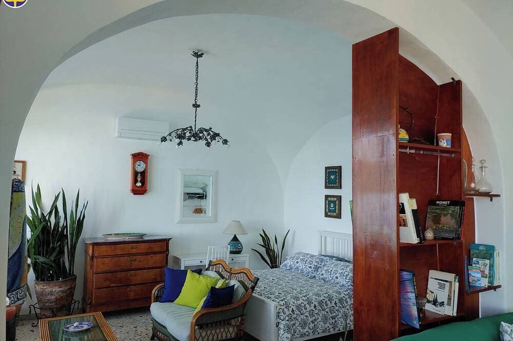 Foto 8 von 30: Villa Neptune at the beginning of the Amalfi Coast Cin No. It065157B4Vgm390Gl.