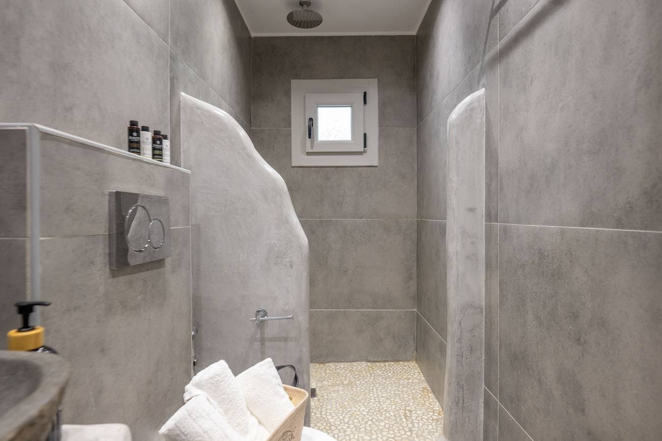 Foto 9 von 21: Souterrain-Apartment 'Comfort Living' mit WLAN und Klimaanlage