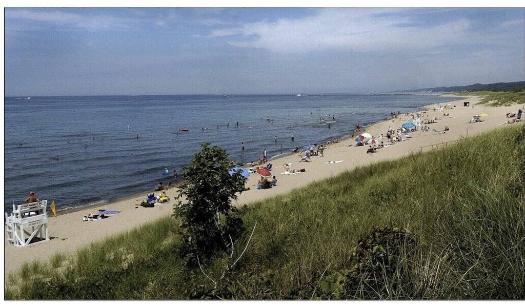 Ideal Location in Saugatuck - 2 minutes to Downtown & Blue Star Trail@Frt Door 1
