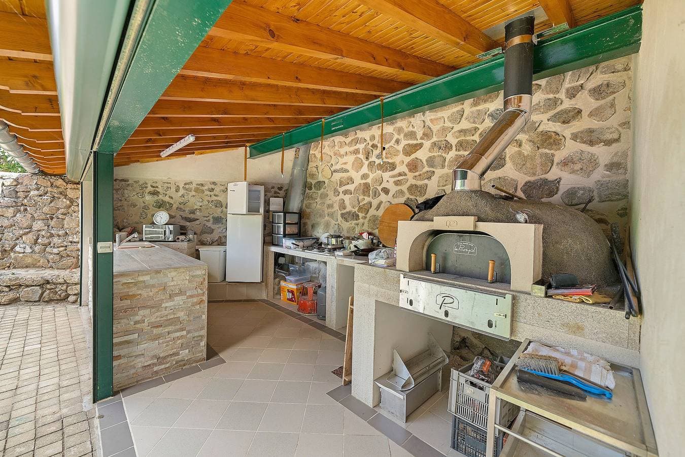 Foto 10 von 23: Chalet „Au Domaine De Cabu“ mit Bergblick, Gemeinschaftspool und WLAN
