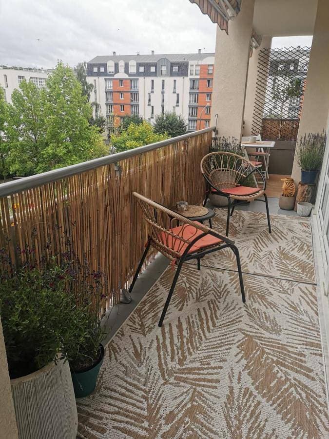 Foto 3 von 16: Two-Bedroom Deluxe Apartment with Balcony