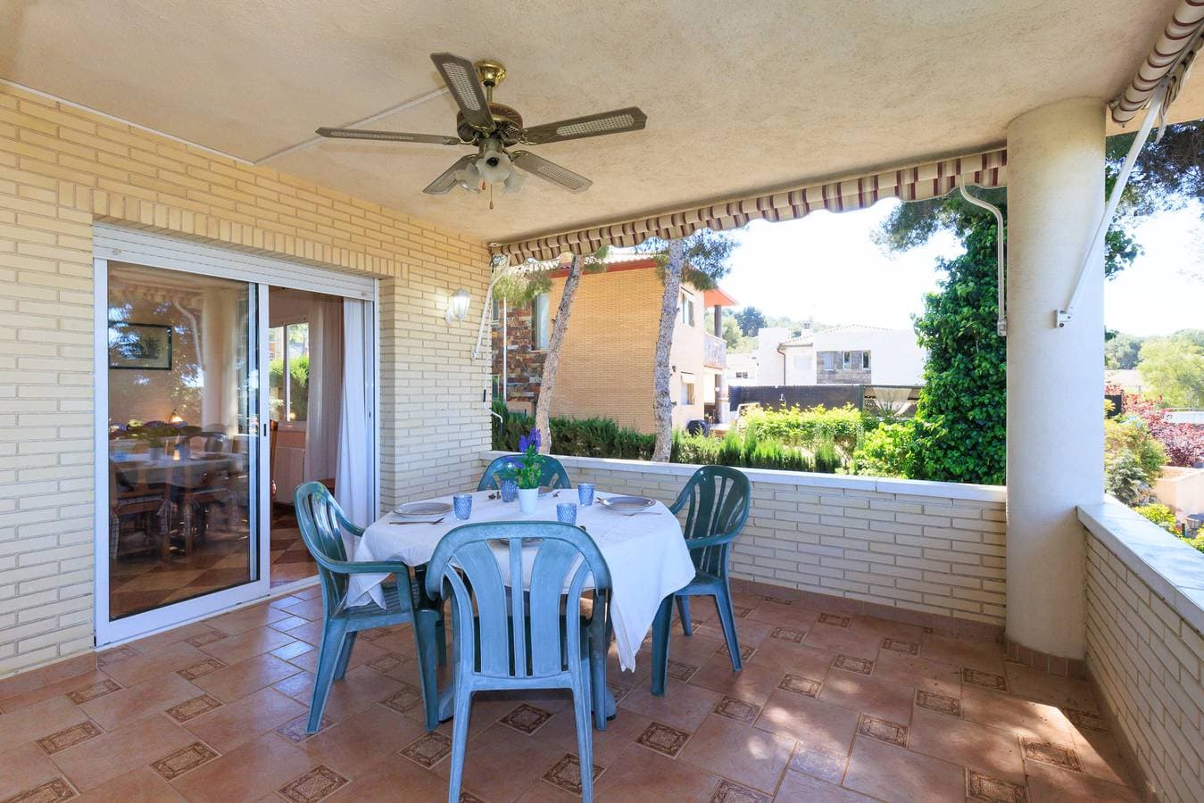 Foto 5 von 44: Private Pool & Stunning Mountain Views