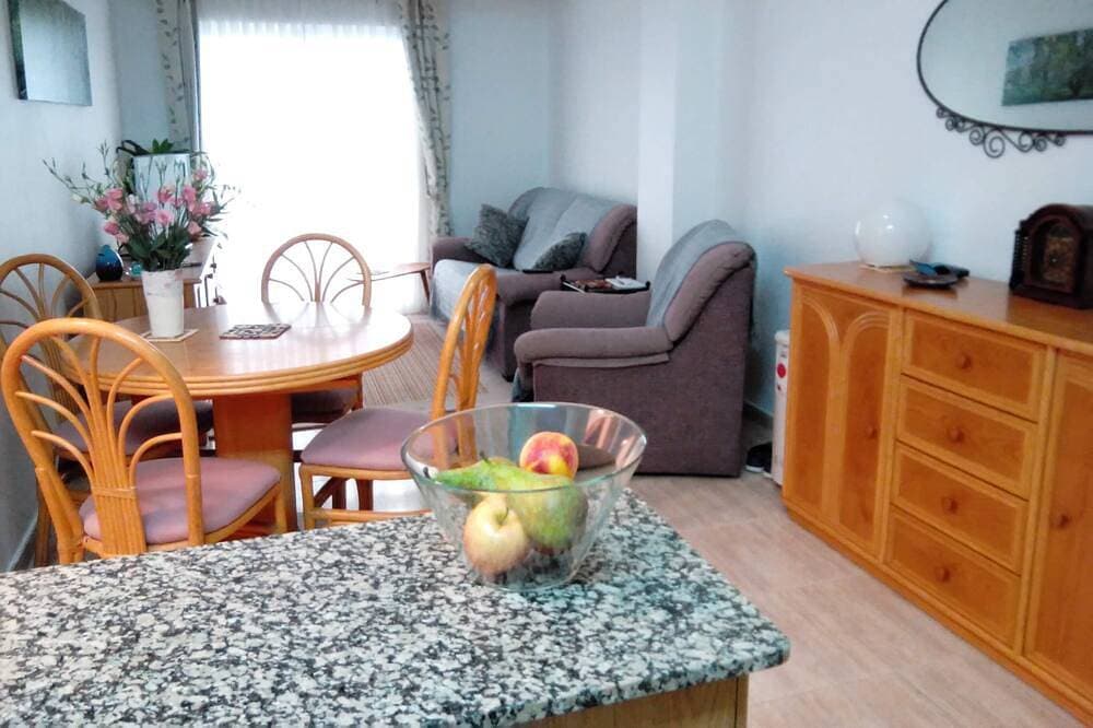 2-Zimmer-Wohnung in San Miguel de Salines 1