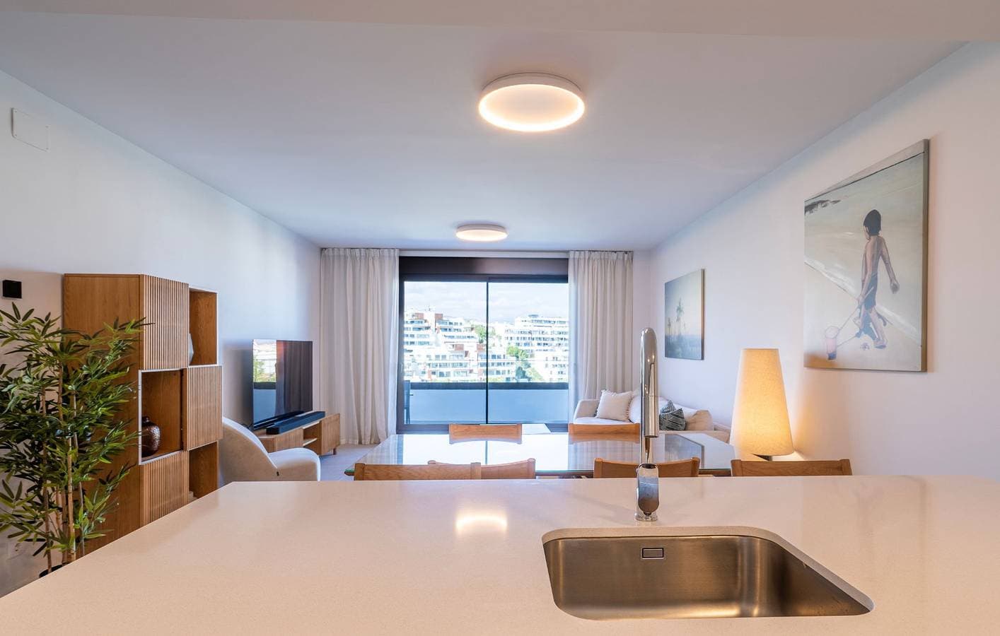 Foto 10 von 33: Ferienwohnung für 4 Personen mit Pool