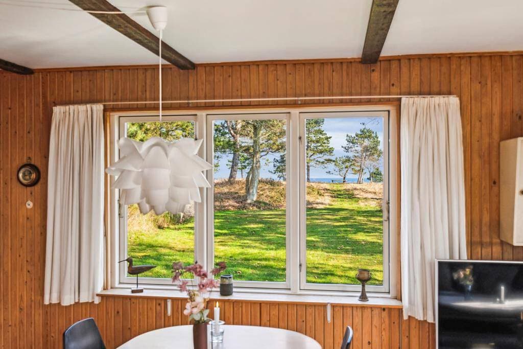 Foto 7 von 22: Gemütliches älteres Ferienhaus mit beeindruckendem Meerblick an der Elsegårde Küste