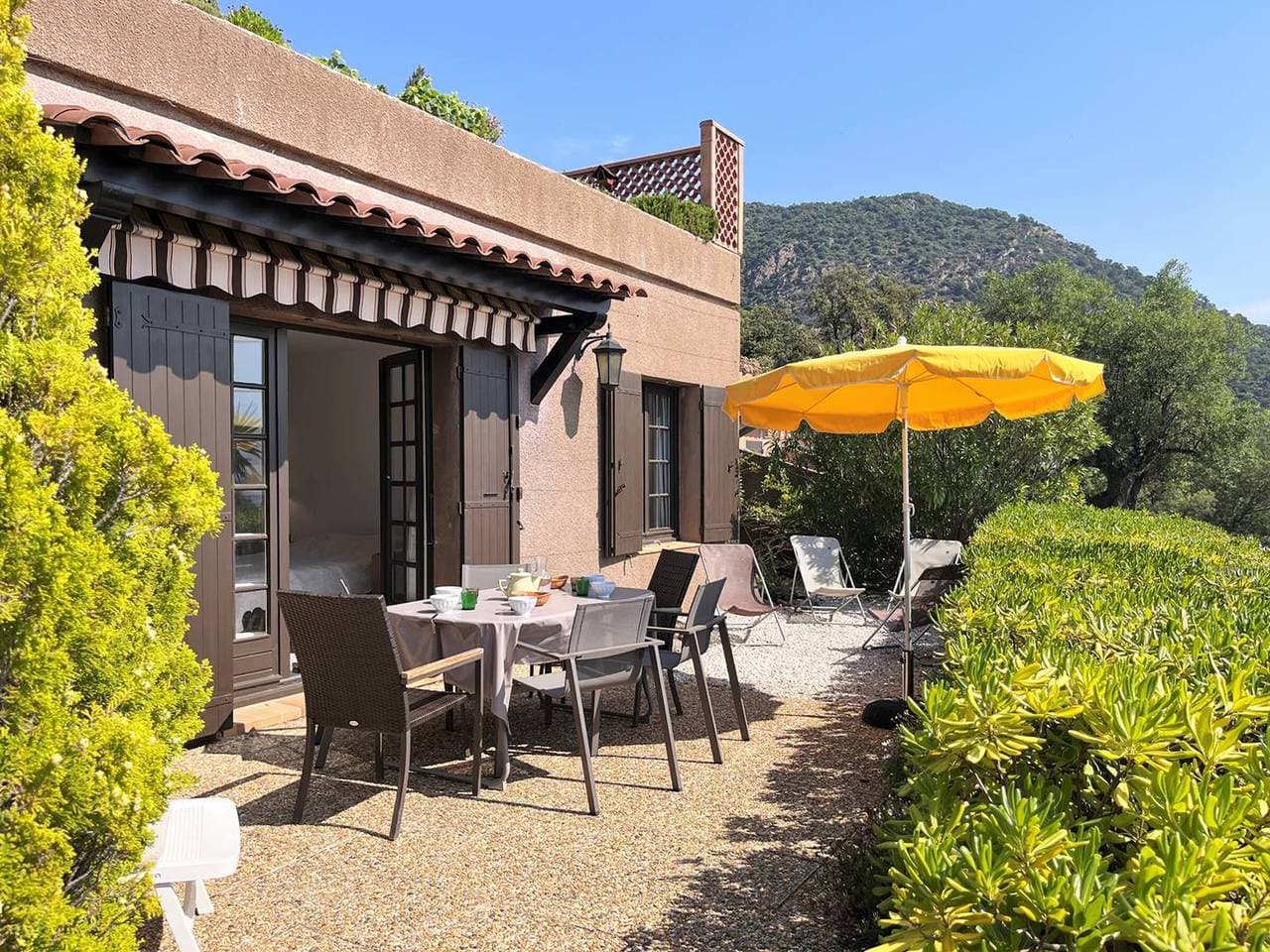 Ruhiges 3-Zimmer-Haus mit Terrasse, Klimaanlage und Garage - Le Lavandou 1