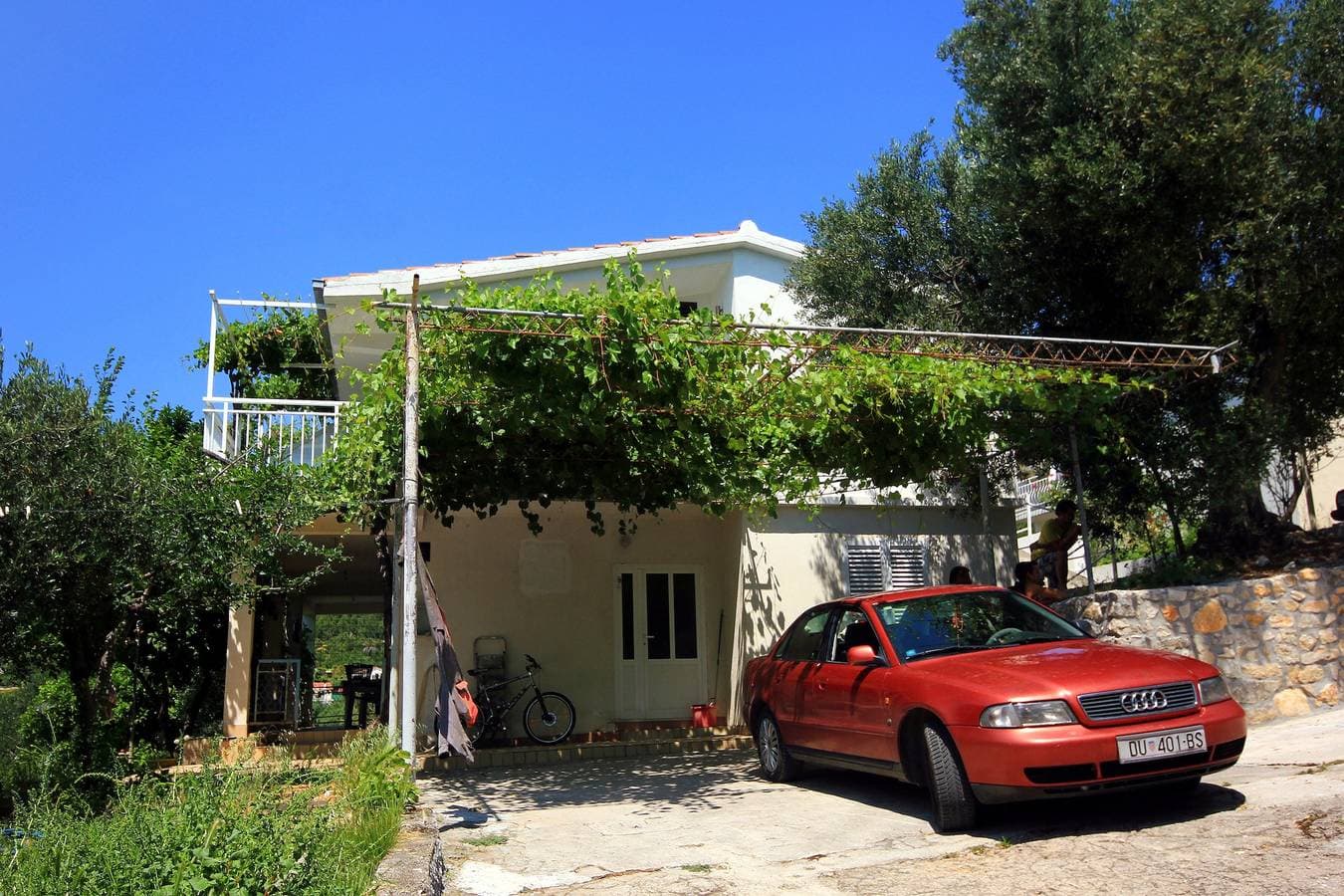 Foto 3 von 35: 2-Zimmer-Ferienwohnung mit Terrasse und Meerblick Viganj, Peljesac -a