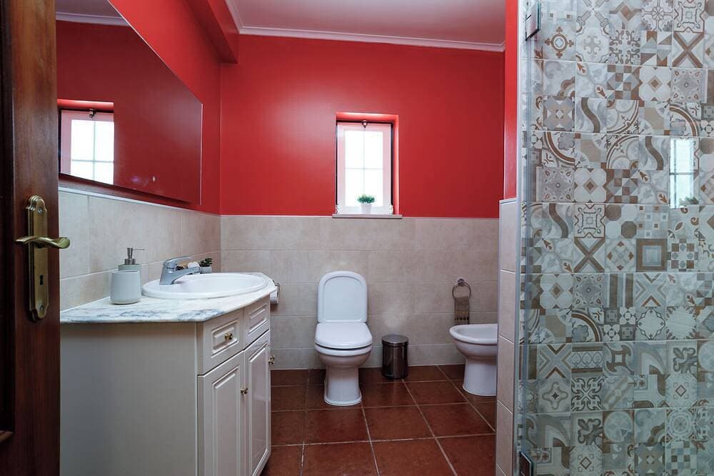 Foto 11 von 30: Charmanter, freistehender Bungalow mit privatem Pool, 5 Minuten von Praia Verde 94153 / Al entfernt