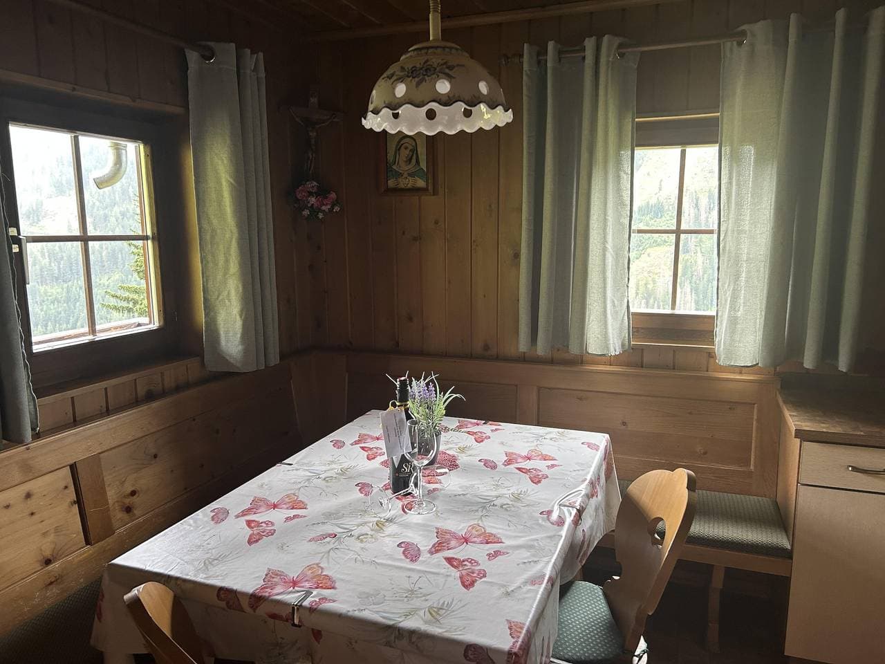 Foto 4 von 17: Ferienhaus/Alm 2 Schlafzimmer/Dusche/Wc