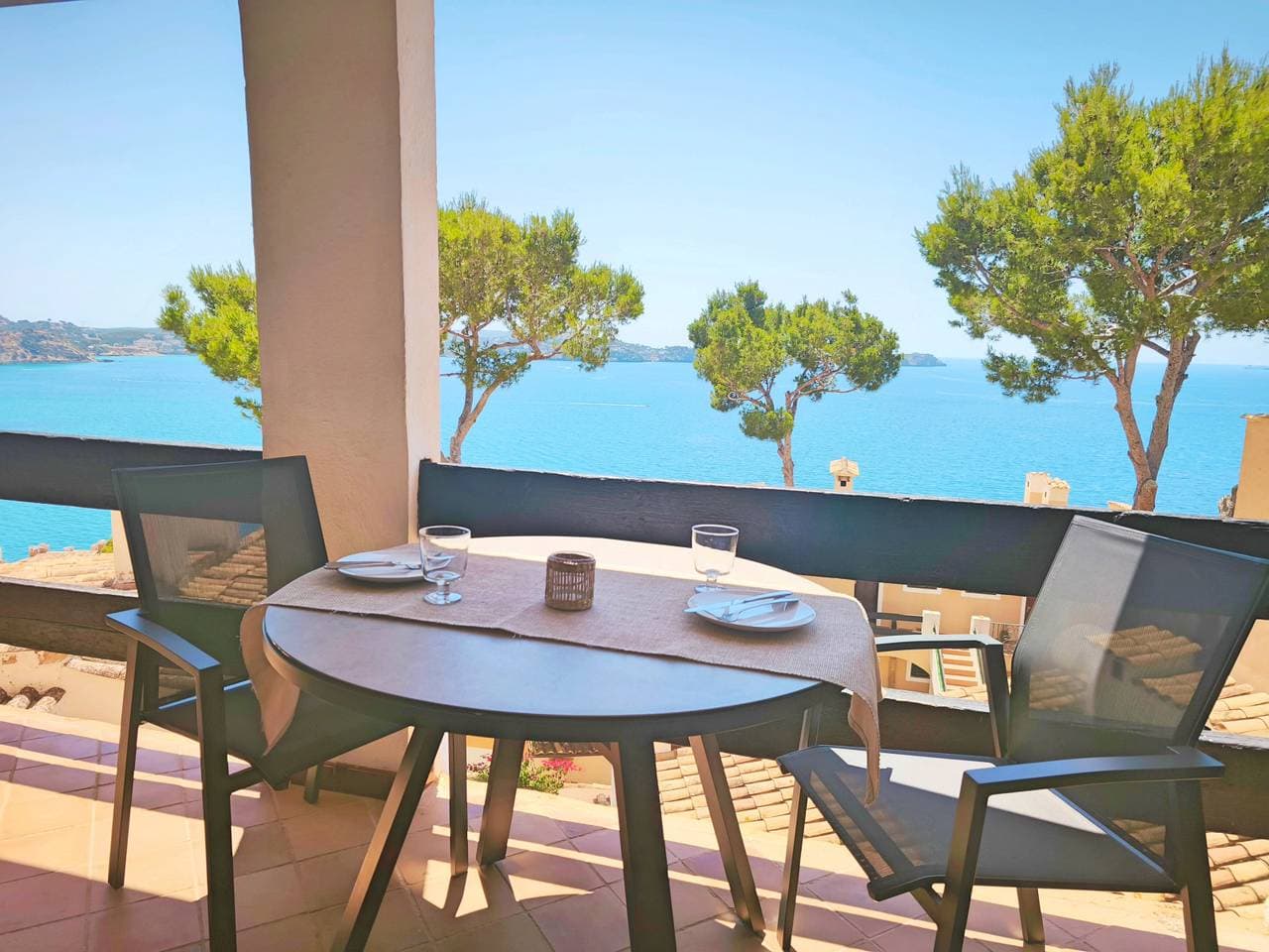 A3012 Ferienwohnung mit Meerblick für 3 Personen in Cala Fornells 1