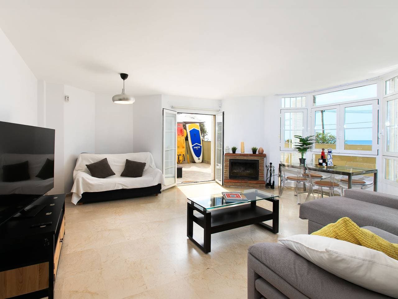 Foto 4 von 27: La samba beachfront