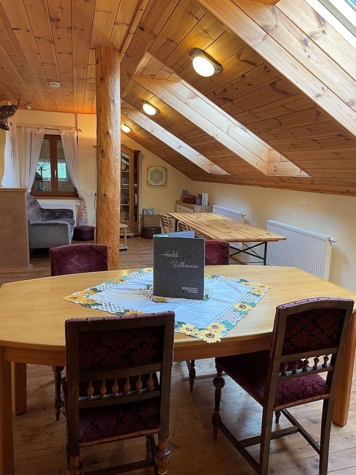 Foto 12 von 20: Ferienwohnung mit privatem Naturschwimmteich - Ferienwohnung mit direktem Zugang zum Garten