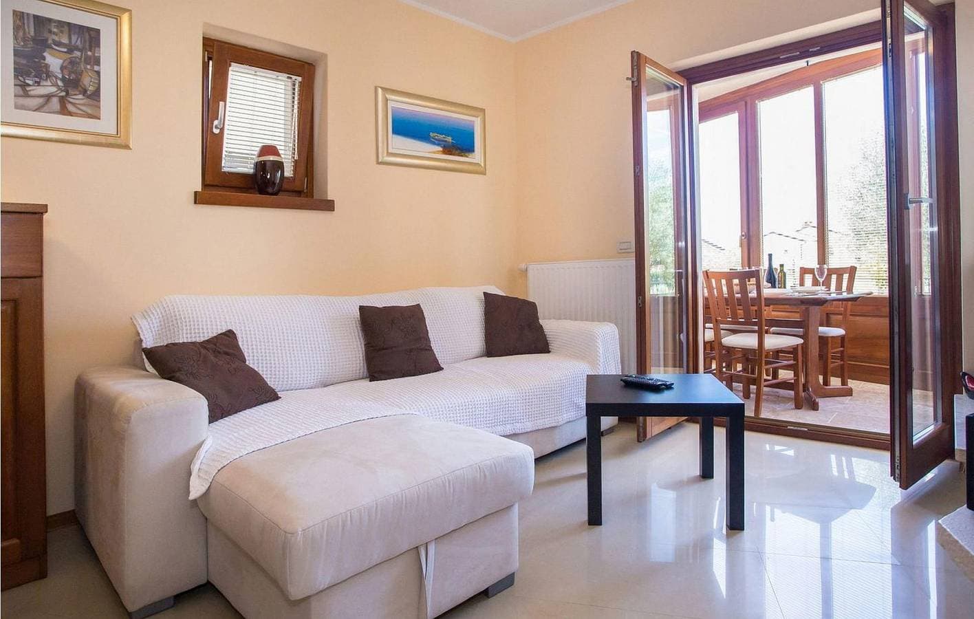 Foto 3 von 28: Charmantes Apartment mit Pool, in Strandnähe und mit moderner Ausstattung