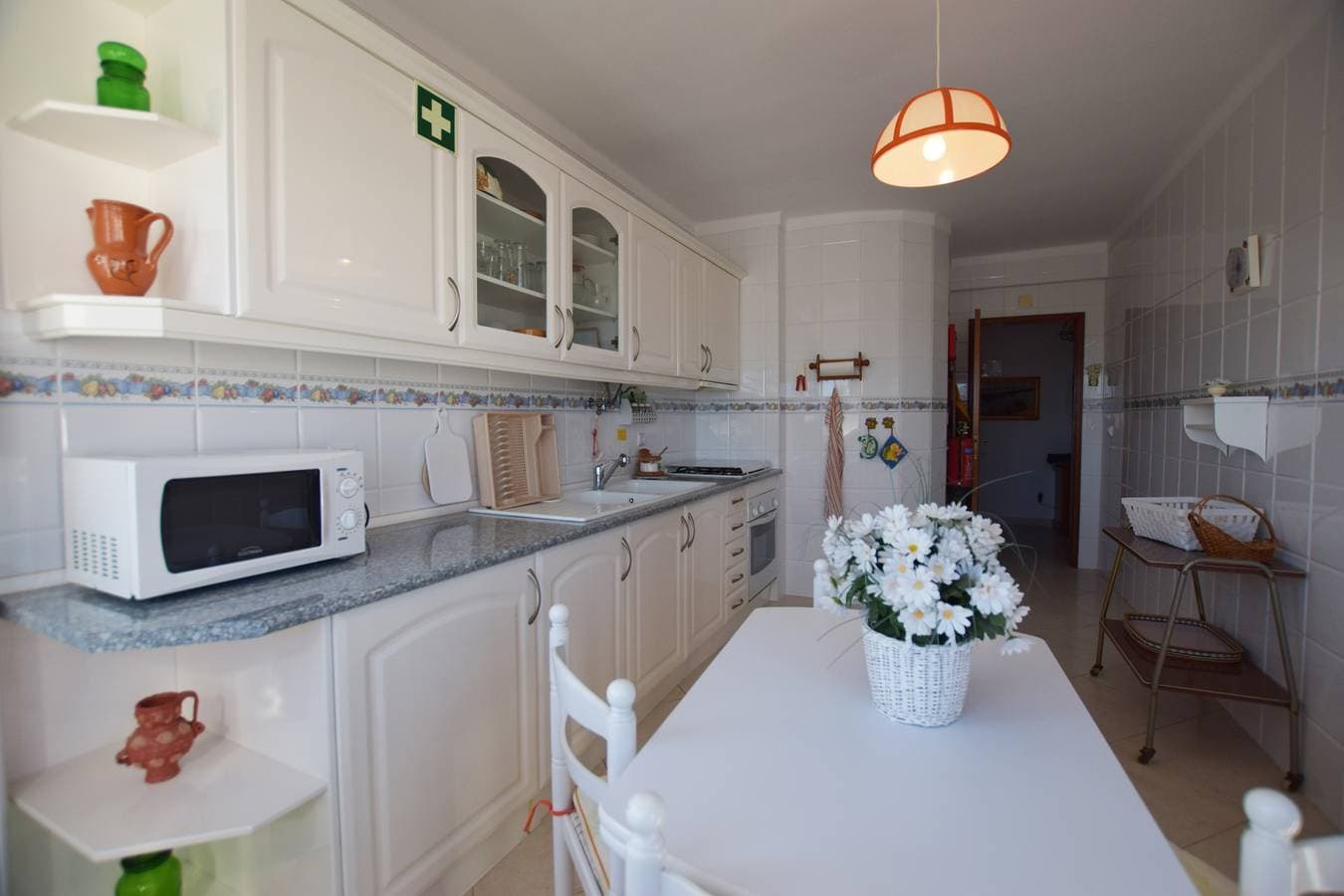 Foto 13 von 28: Ferienwohnung für 4 Personen mit Terrasse