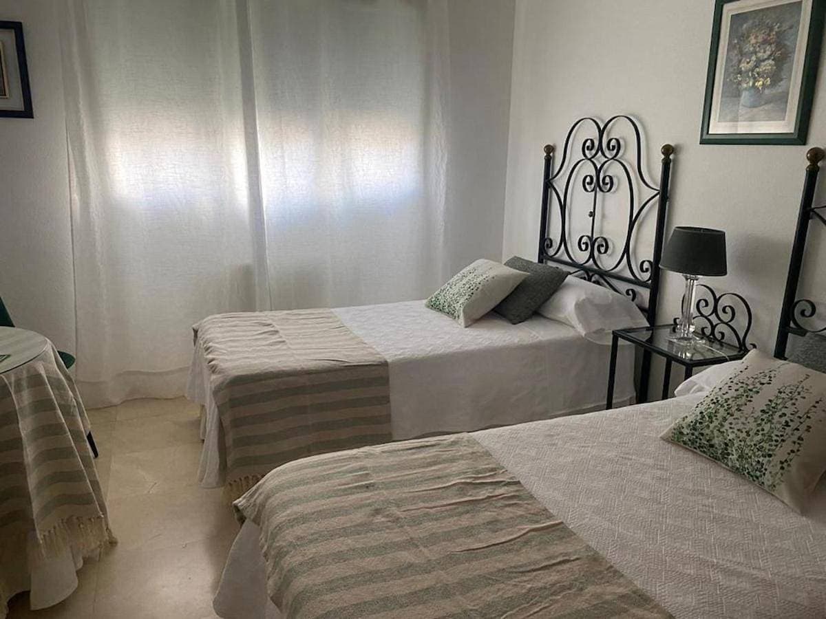 Foto 4 von 49: Double Room with Extra Bed