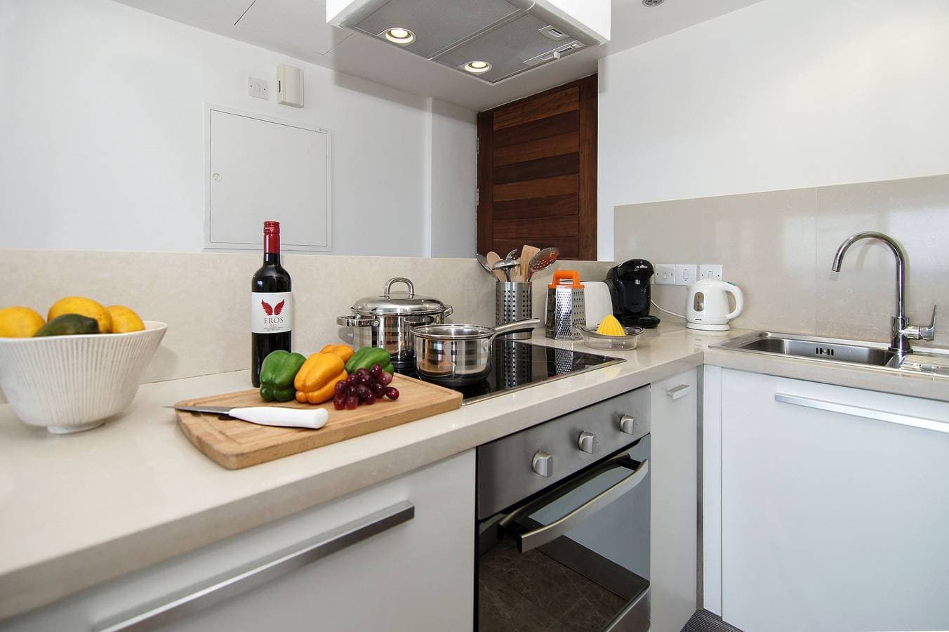 Foto 13 von 32: Ferienwohnung für 4 Personen mit Pool