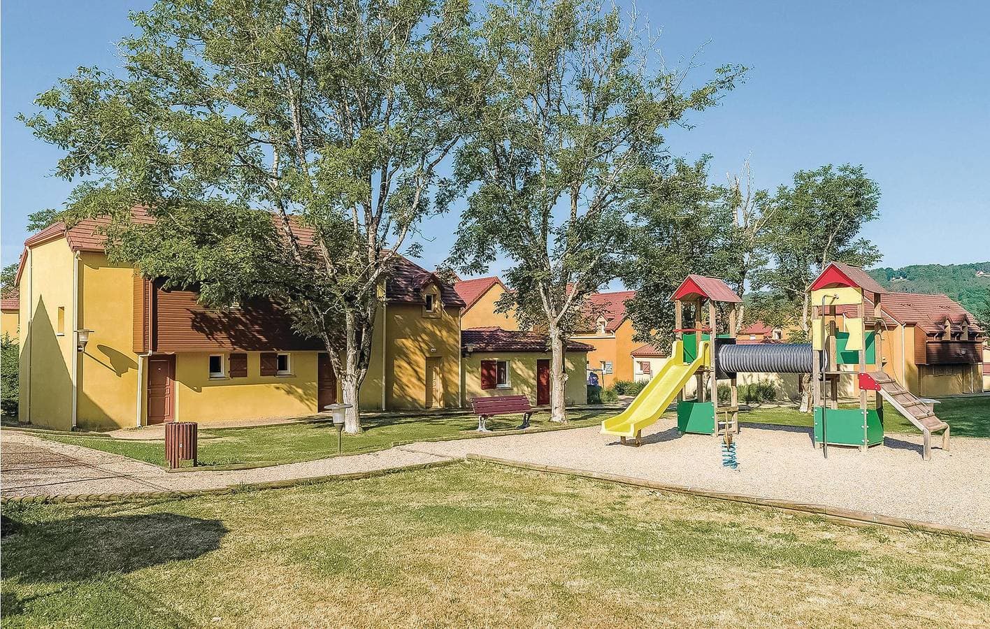 Foto 7 von 16: Terrassenwohnung mit Pool, Parkplatz & WiFi