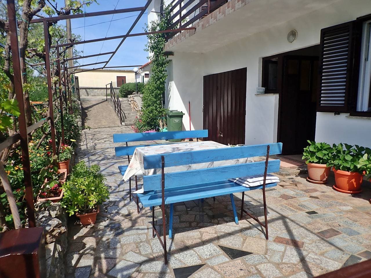 Foto 2 von 24: Ferienwohnung für 2 Personen mit Terrasse